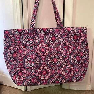XL Vera Bradley tote